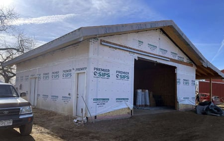 Sundance Farm Tractor Barn Pic 3