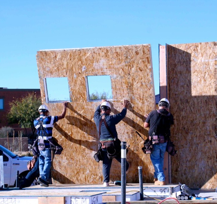 custom-residence-civano-north-ridge-tucson-az-INSTALL-tilting-wall_700px